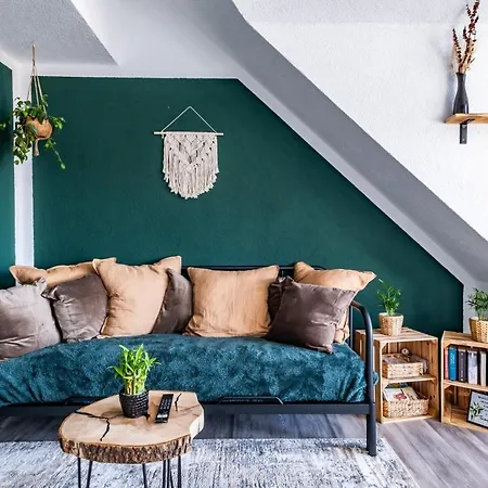 Апартаменты Nature Terminal - Unterwegs Zuhause Штайненброн